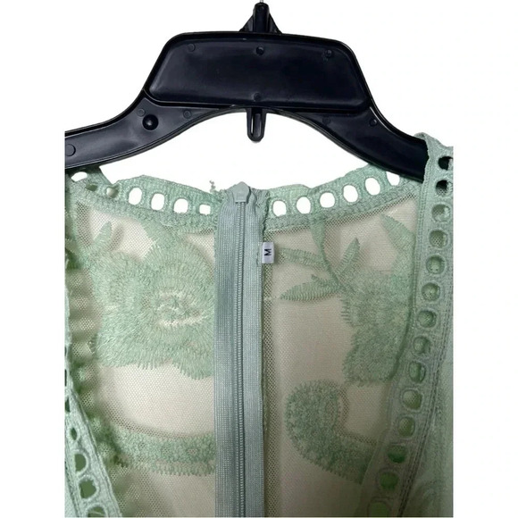 1733. UNBRANDED LACE MAXI LENGTH DRESS SIZE MEDIUM MINT GREEN IN COLOR EMBROIDER - Picture 6 of 10